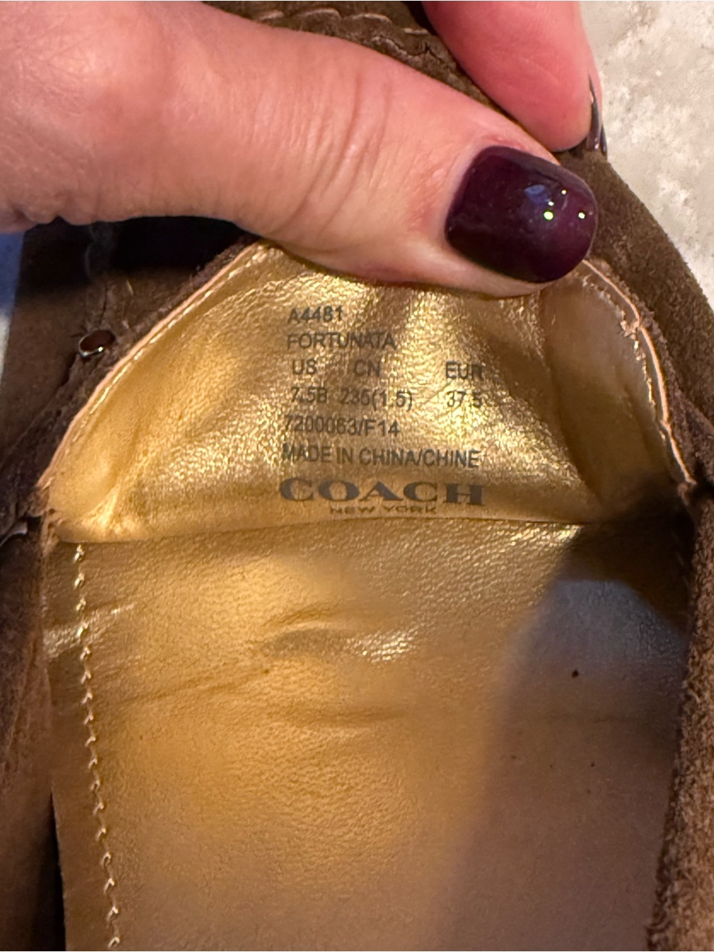Coach Brown Suede Loafers with Signature Chain-Link Accent Women’s Sz 7.5 - Picture 5 of 5